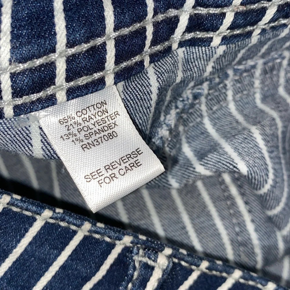 Cato blue & white striped denim skirt size 8 - Picture 5 of 7